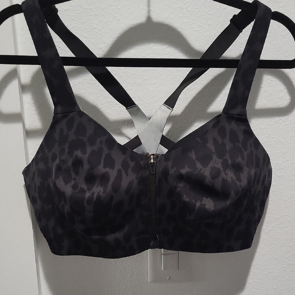 Victoria's Secret Front Zip Sports Bra